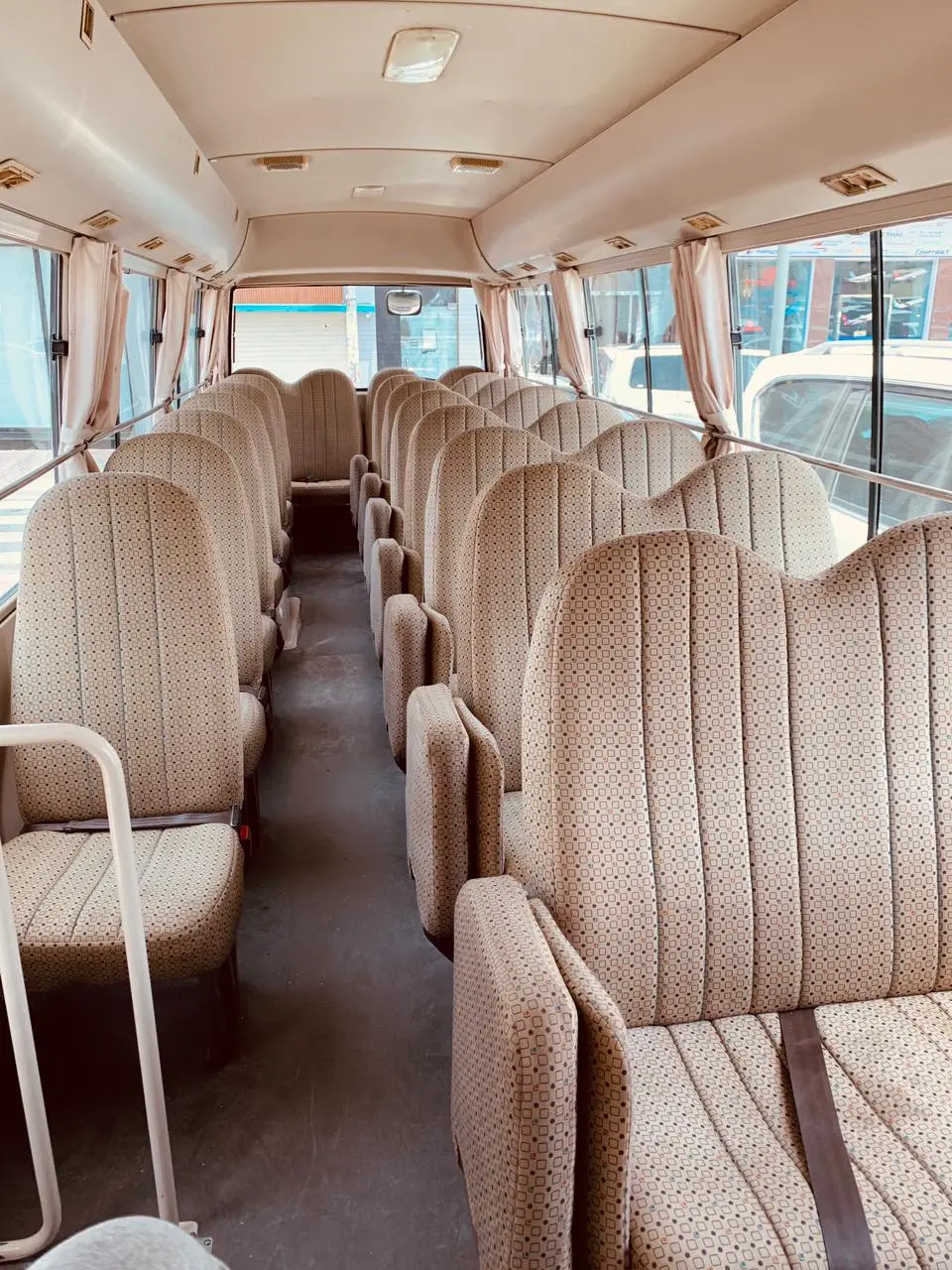 Mini bus Rental Dubai 2